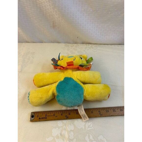 Bright Starts Taggie plush yellow lion rattle toy replacement - Picture 6 of 7